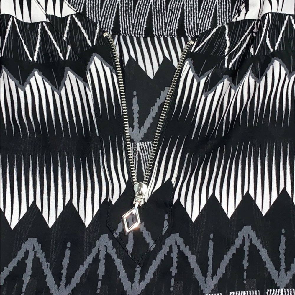 Blouse - Picture 2 of 2